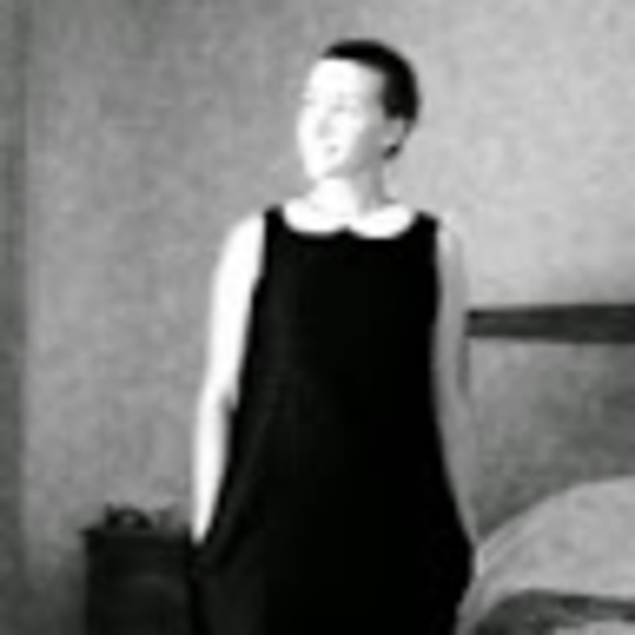 Meet your Posher, Joanna - Picture 1 of 1